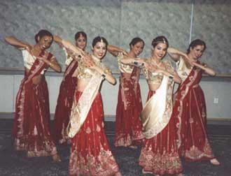 Bollywood Dancers