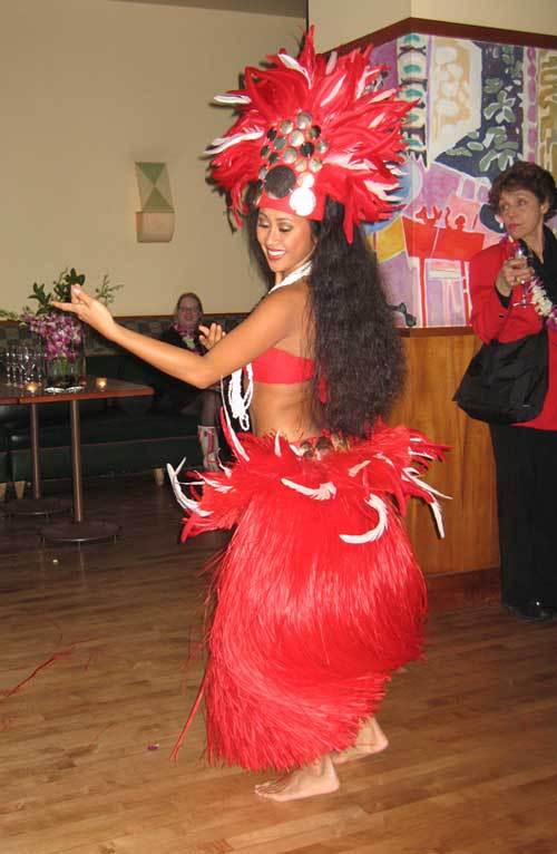 hula dancers