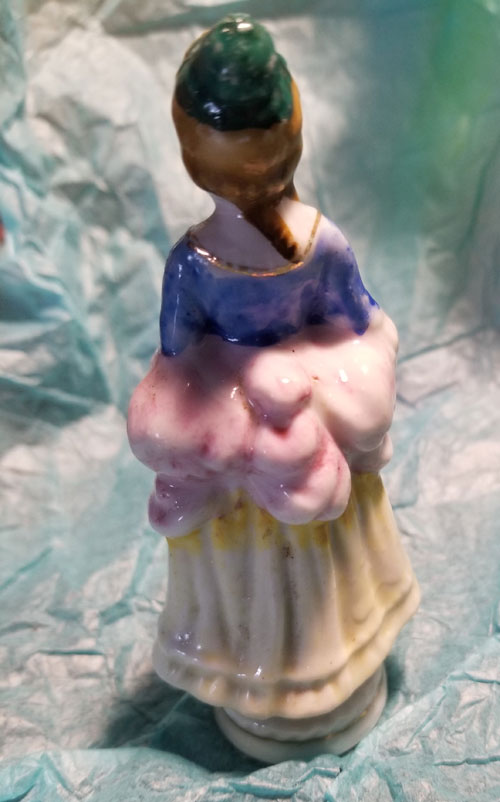Lady of the Court Figurine - Occupied Japan 