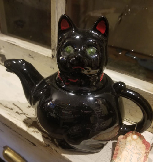 Black Cat Tea Pot - Shafford Redware - Japan
