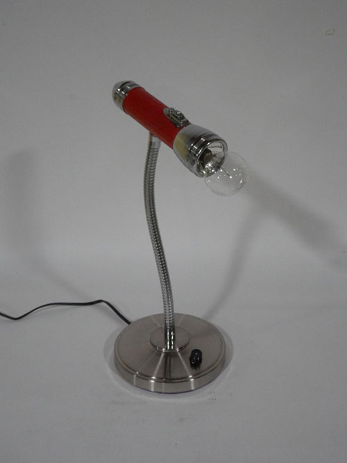 Repurposed Flashlight Reading Lamp 