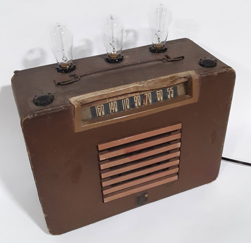 Repurposed  Vintage Radio Lamp