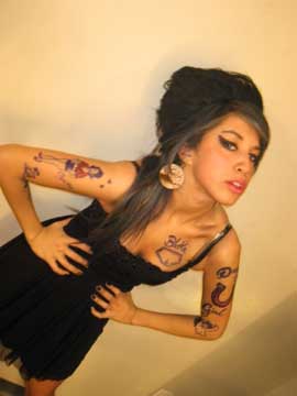 Amy Winehouse Impersonator
