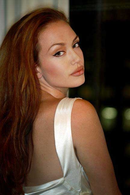 Angelina Jolie Impersonator