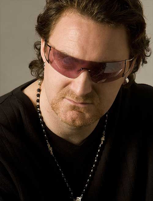 Bono lookalike - Atlanta, Georgia