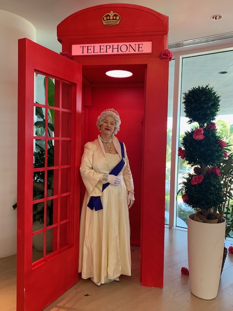 Queen Elizabeth red phone booth