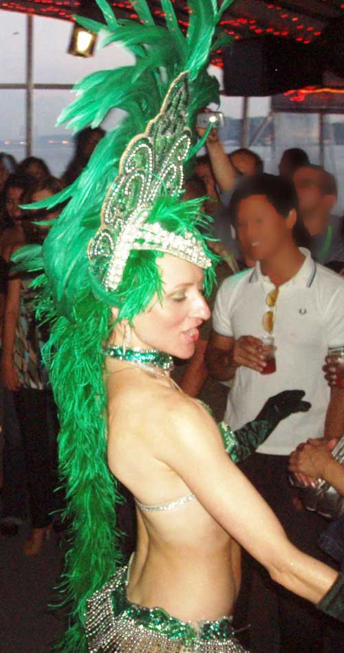 Samba Dancer