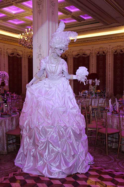 "Marie Antoinette" Living Statue/Greeter 