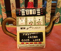 Slot Machine Teapot